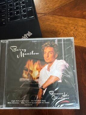 New in pkg.  Barry Manilow music CD